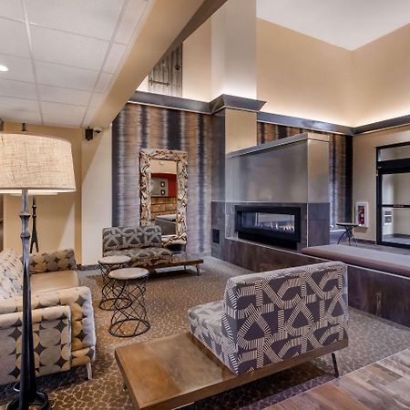 Comfort Suites Burlington Zewnętrze zdjęcie
