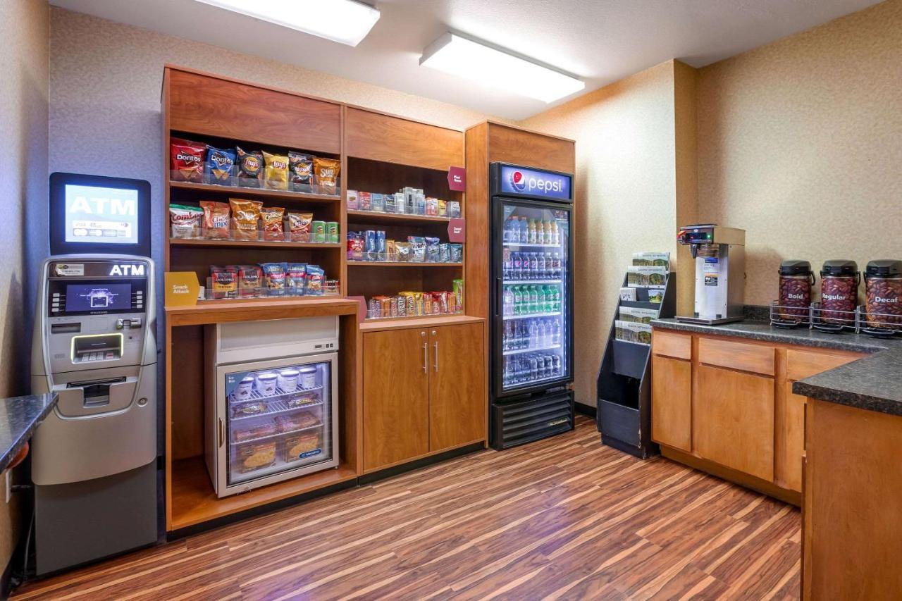 Comfort Suites Burlington Zewnętrze zdjęcie