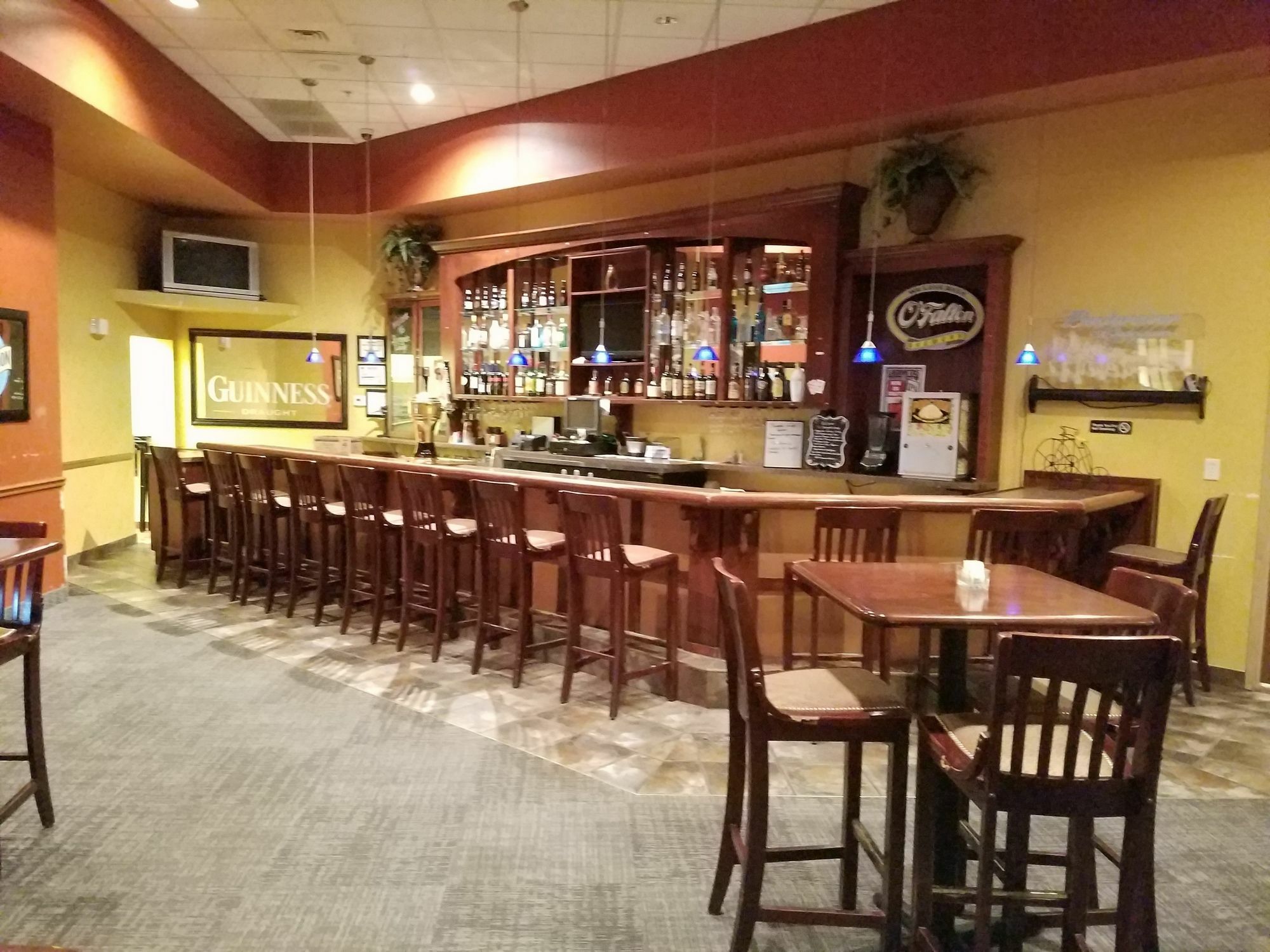 Comfort Suites Burlington Zewnętrze zdjęcie